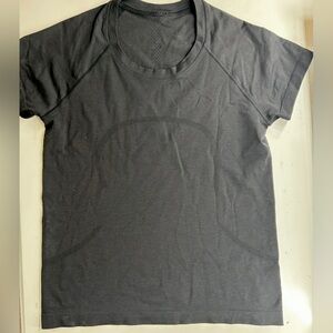 🖤 Lululemon black swiftly tech tee race length 🖤